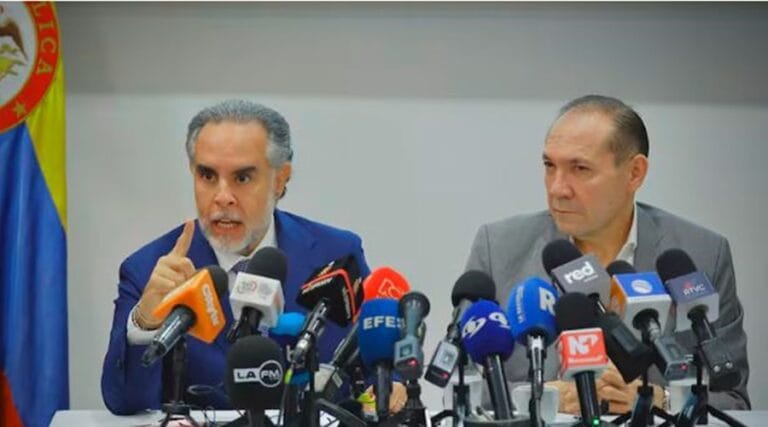 Benedetti y Sanguino reforma labotal editada