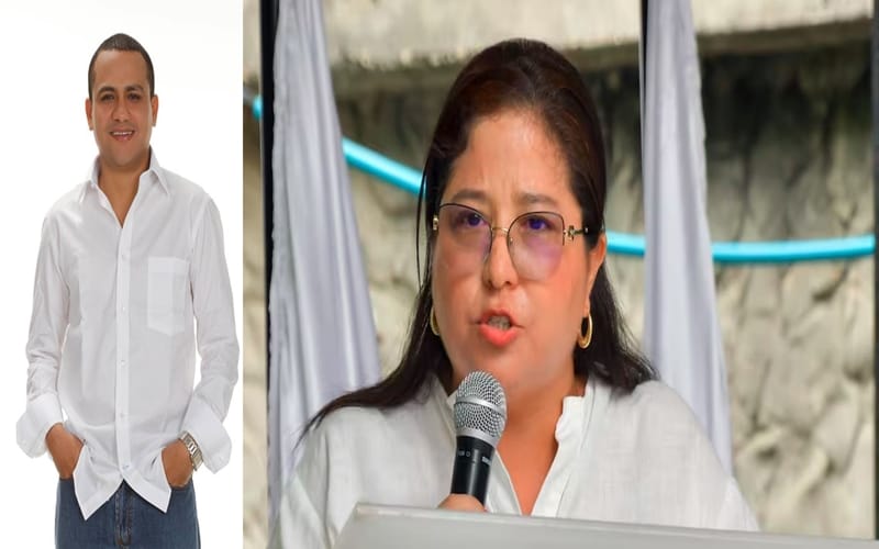 Bryan Orozco con Alcira Sandoval